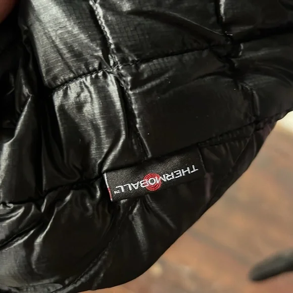 The North Face Thermoball Jacket Womens XL - Picture 4 of 5